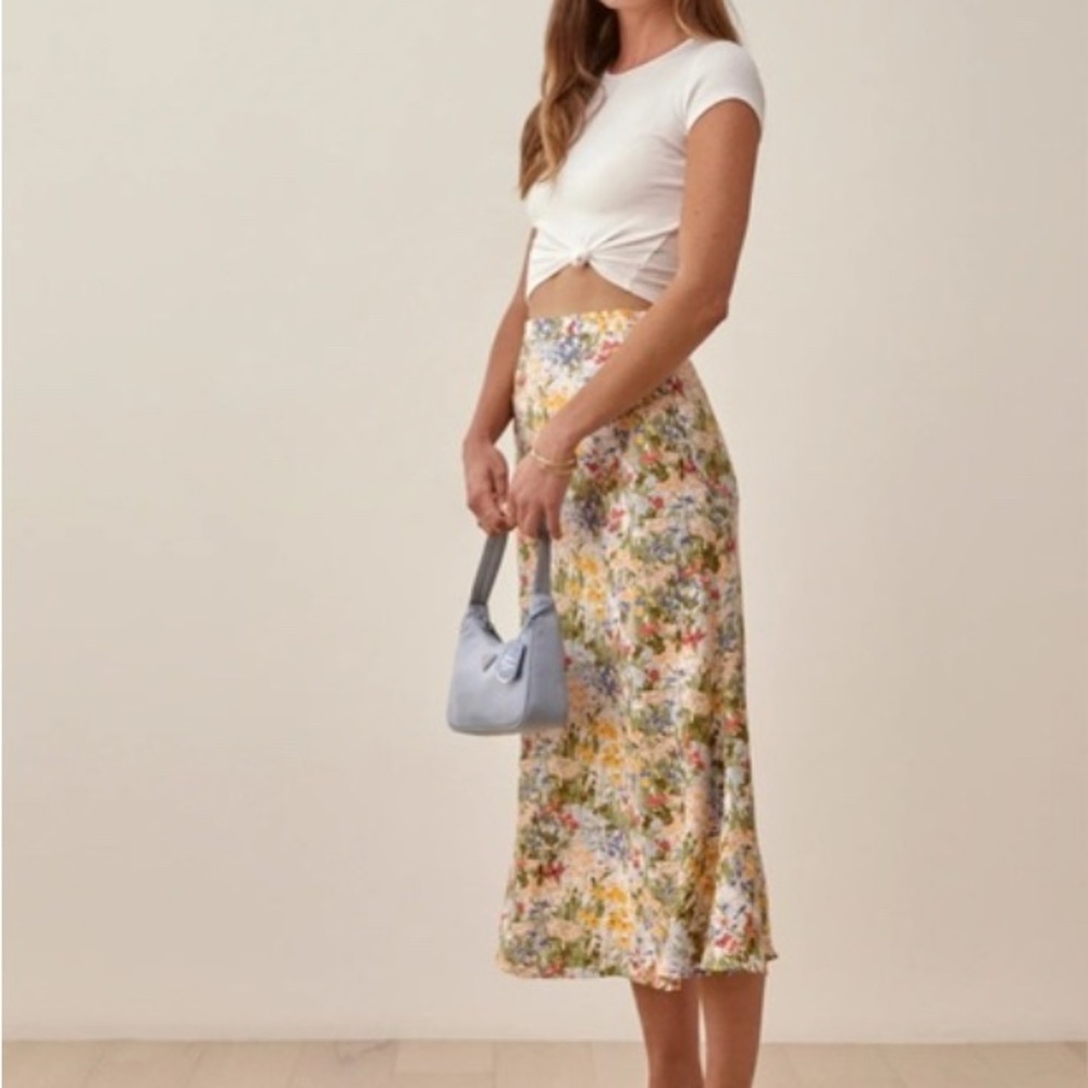 nwt reformation bea skirt in countryside